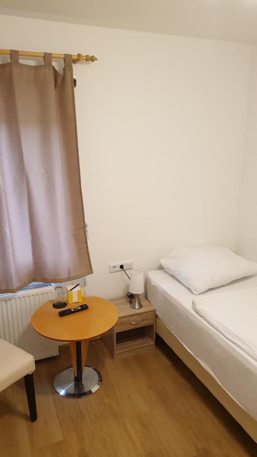 Zimmer zur Seeve Seevetal Buitenkant foto
